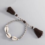 bracelet en macramé avec coquillage