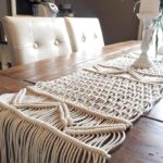 chemin de table en macramé bohème