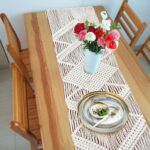 accessoire de table en macramé beige
