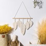 plume en macramé décoration murale