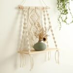 étagère en macramé suspendue