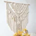 accessoire déco macramé en forme de feuille