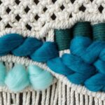 oeuvre en macramé laine