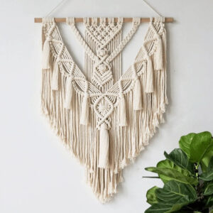Macramé Mural Pompons Bohèmes
