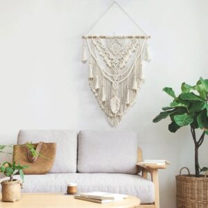 Macramé Mural Salon
