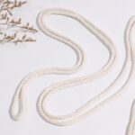 accessoire en macramé pour rideau feuille