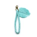 porte clé macramé plume