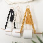 porte rouleau papier toilette macramé avec pompon