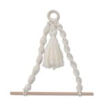 porte-papier macramé avec pompon